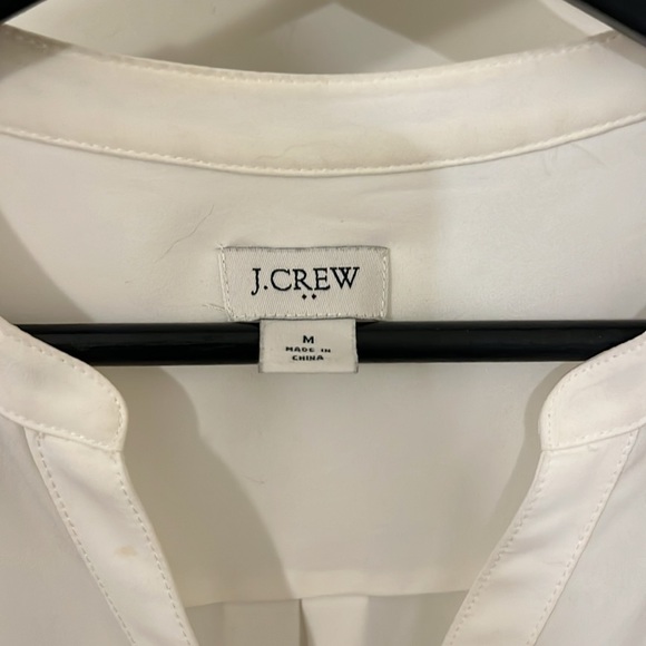 J. Crew Button Up V Neck Blouse SZ MED - Picture 5 of 5